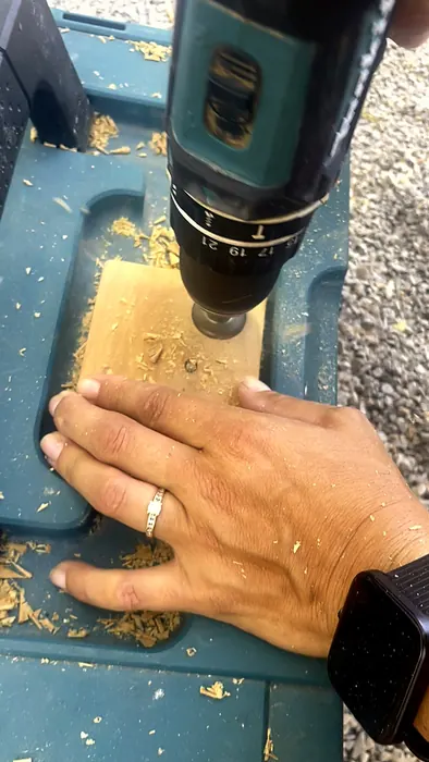 Haciendo el hueco del chip